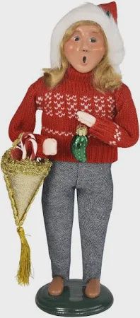 DECORATED FAMILY WOMAN