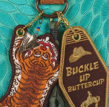 6"X8" GUCCI PETITE CHARMSCAPE - BUCKLE UP