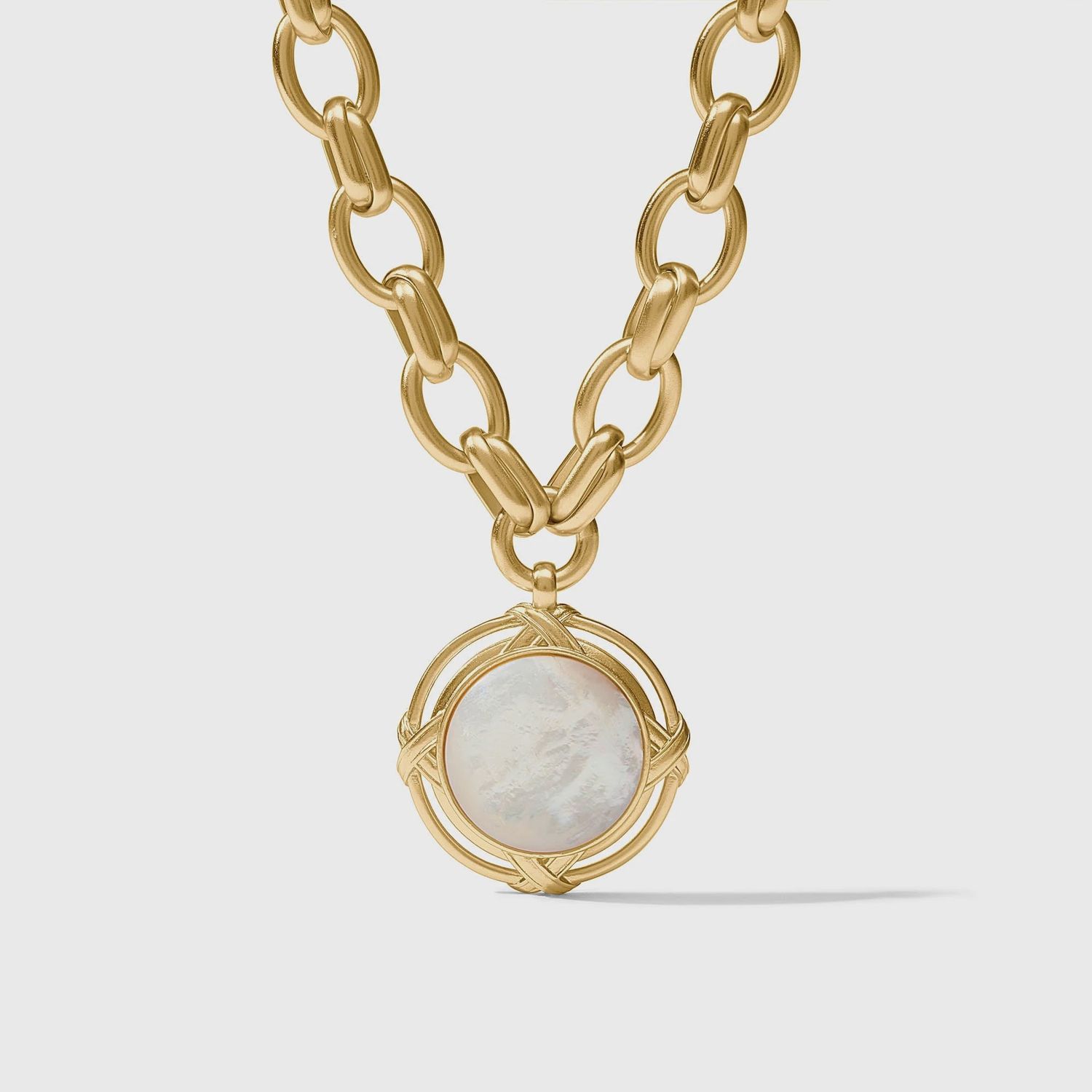 ESSEX STATEMENT GOLD NECKLACE MOP
