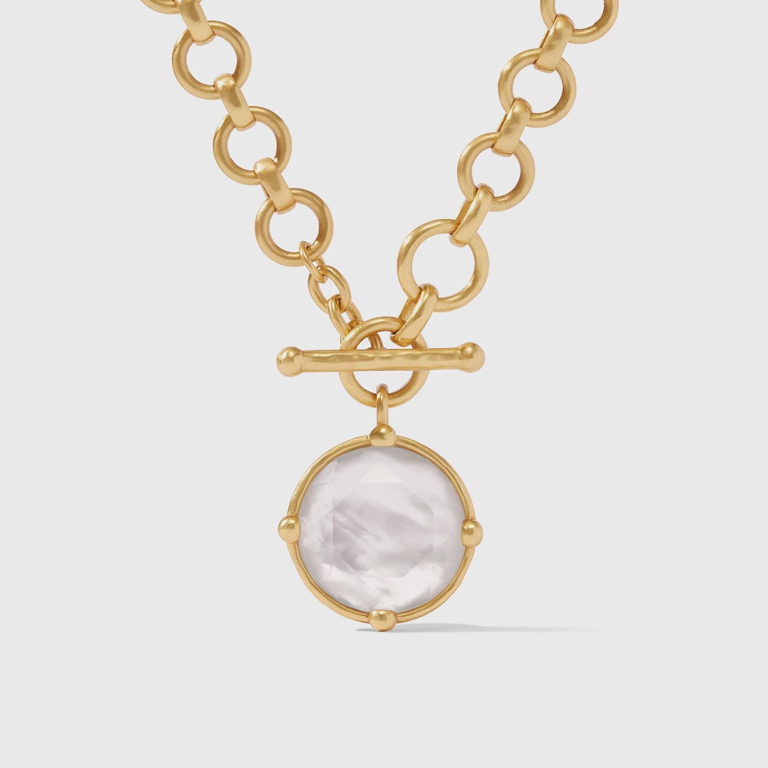 HONEYBEE DEMI GOLD NECKLACE PEARL