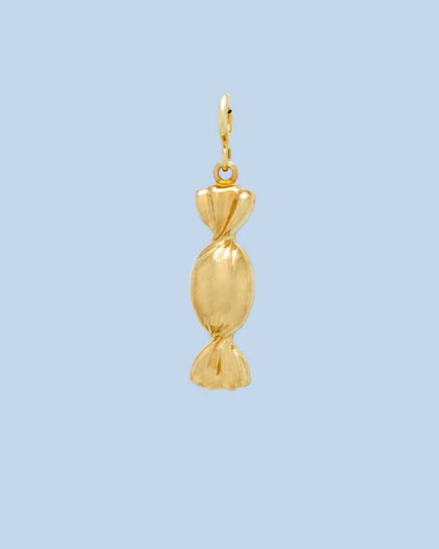 Dije Caramelo 14K
Dimensiones 22mm x 8mm
Peso 0.9g