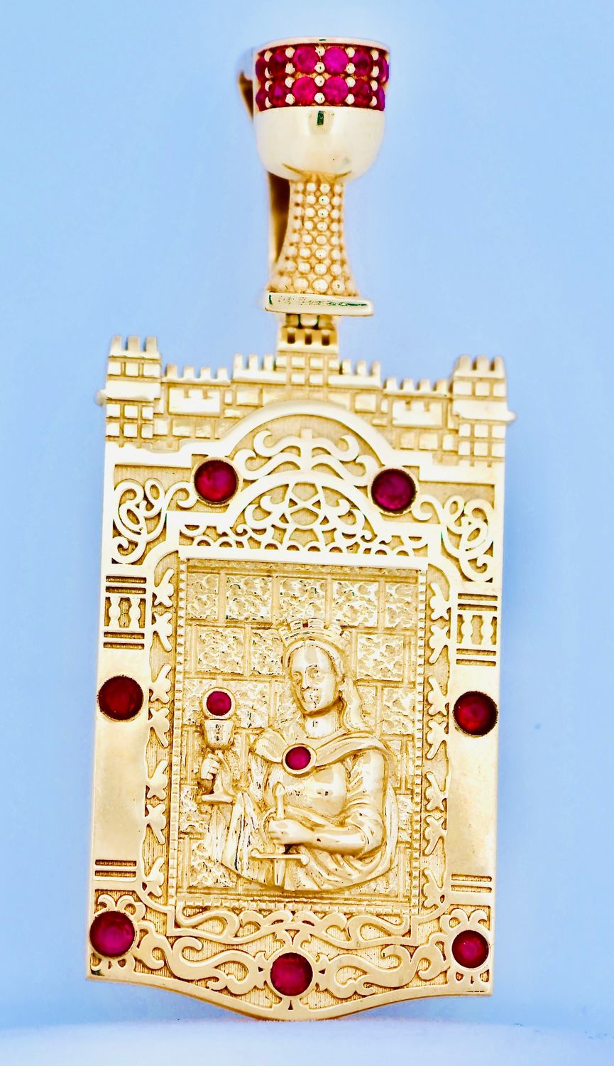 Dije de Santa Barbara 10K
Peso 17.7g
DI100012401