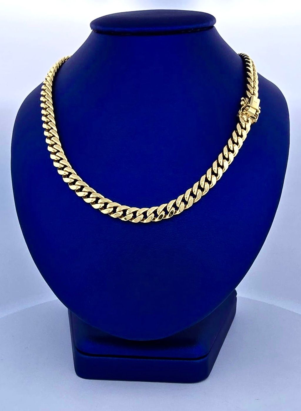 Cadena Cubana 10k  Dimensiones 16" x 6mm Peso 16.2g CA10009753
