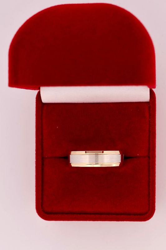 Anillo de Hombre con Oro Blanco 14k Size 10 Peso 5.3g CO10009169