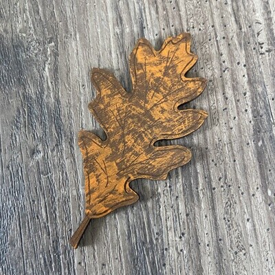 Oak leaf for interchangeable sign