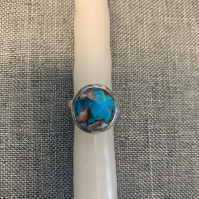 Spiny Oyster Turquoise Ring (Size 9)