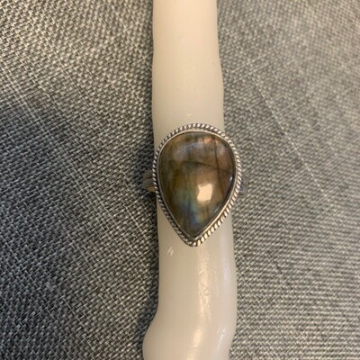 Labradorite Ring (Size  9)