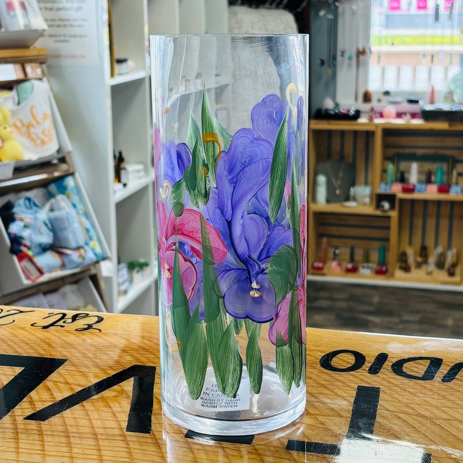 Floral vase 134