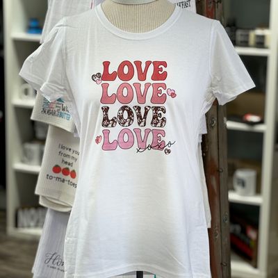 Love Design Ladies Shirt Size Medium