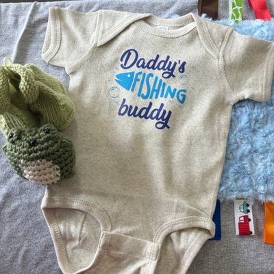 Daddy&#39;s Fishing Buddy Infant Shirt Design