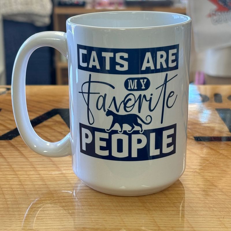 Cats Are My Favorite People Design for Drinkware