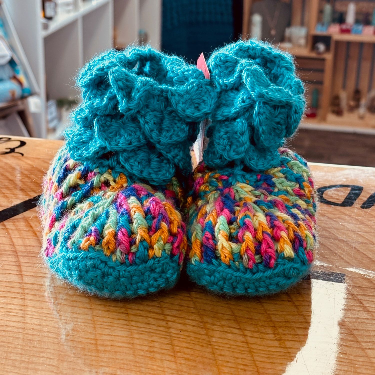 Crocodile Slippers Size 7