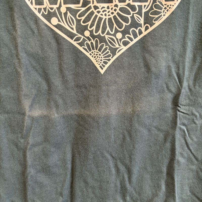 Mama T-Shirt Size Medium
