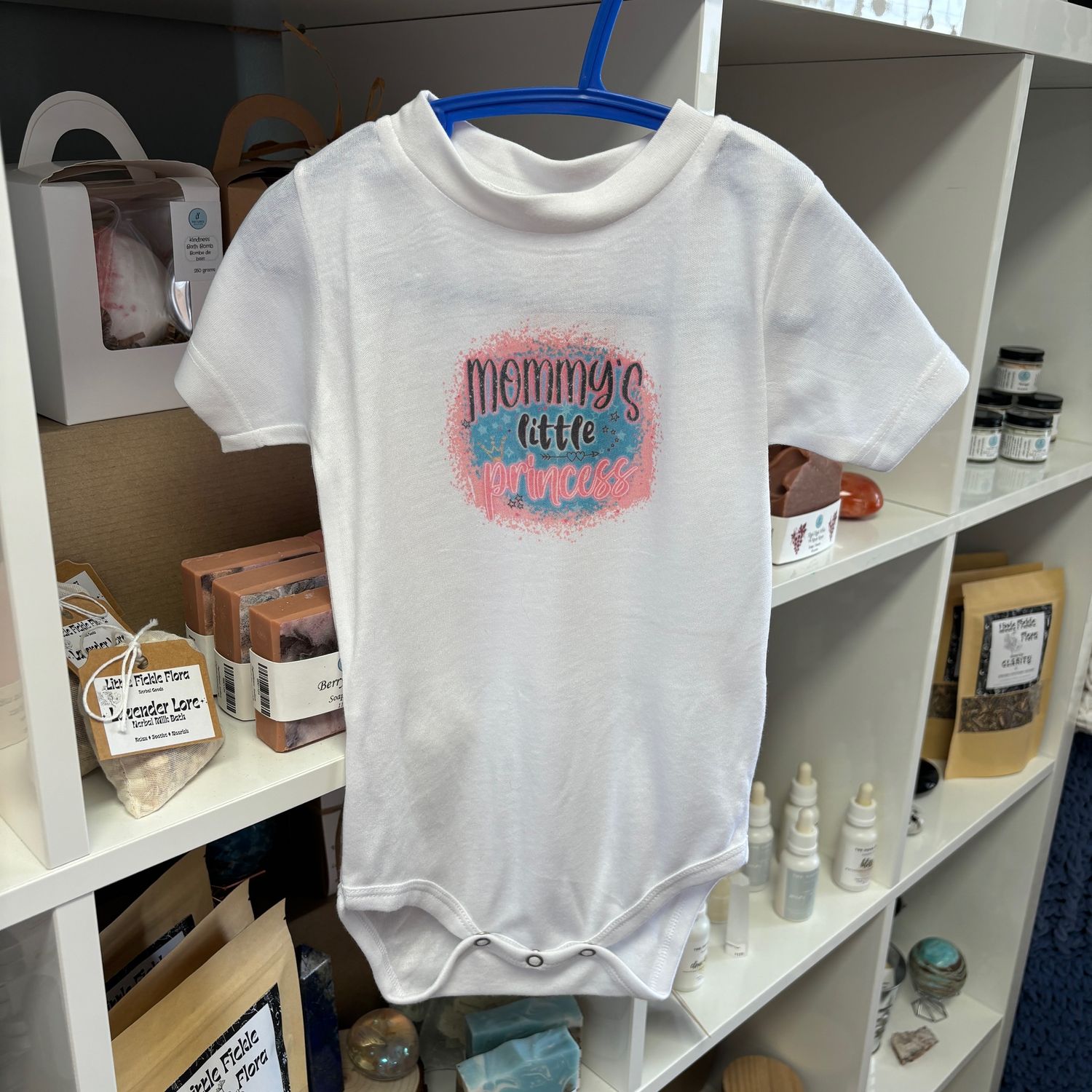 Mommy&#39;s Little Princess Infant Shirt Design