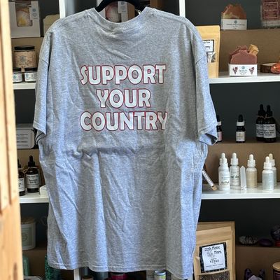 Proud to Be Canadian Shirt Size XL