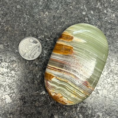 Onyx Palm Stone