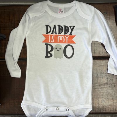 Daddy is my Boo Baby Bodysuit size 12-18 months