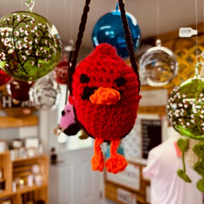 Cardinal Crochet hanger
