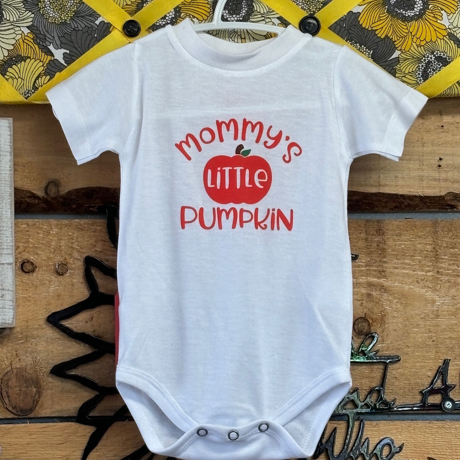 Mommy&#39;s Little Pumpkin Infant Shirt Design