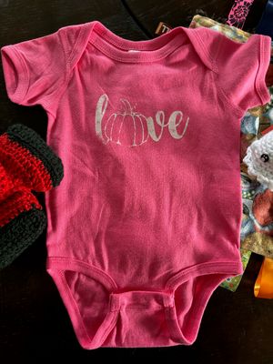Love Pumpkin  Baby Bodysuit Size 12 Months