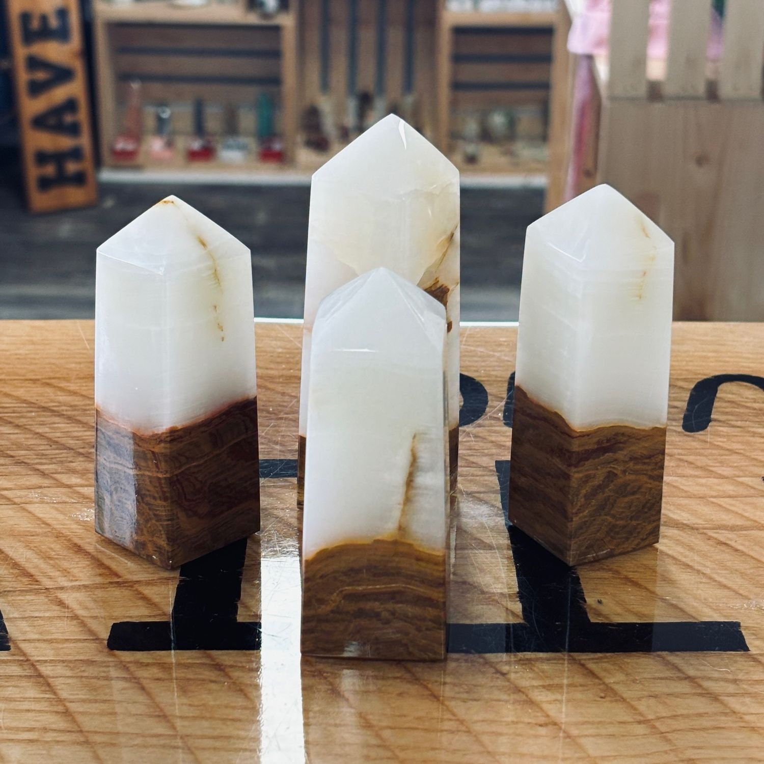 Onyx Tower, Size: 1