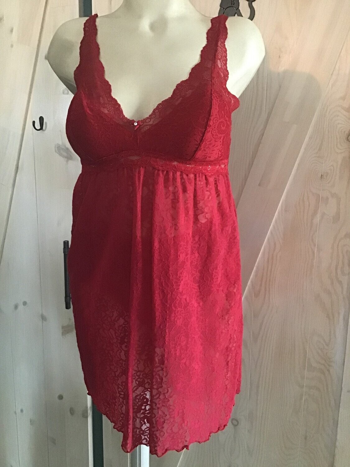 8240 Natasha Chemise, Color: Red, Size: S