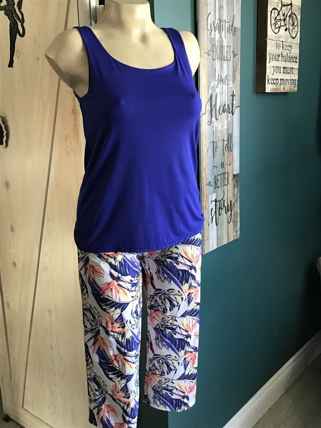 4002, Color: Bird of Paradise, Size: Small