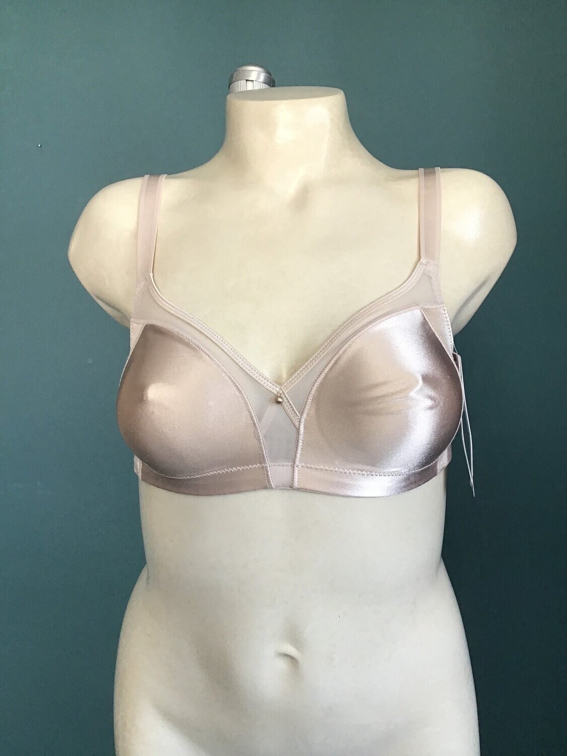 5650, Color: Light Beige, Size: 34B