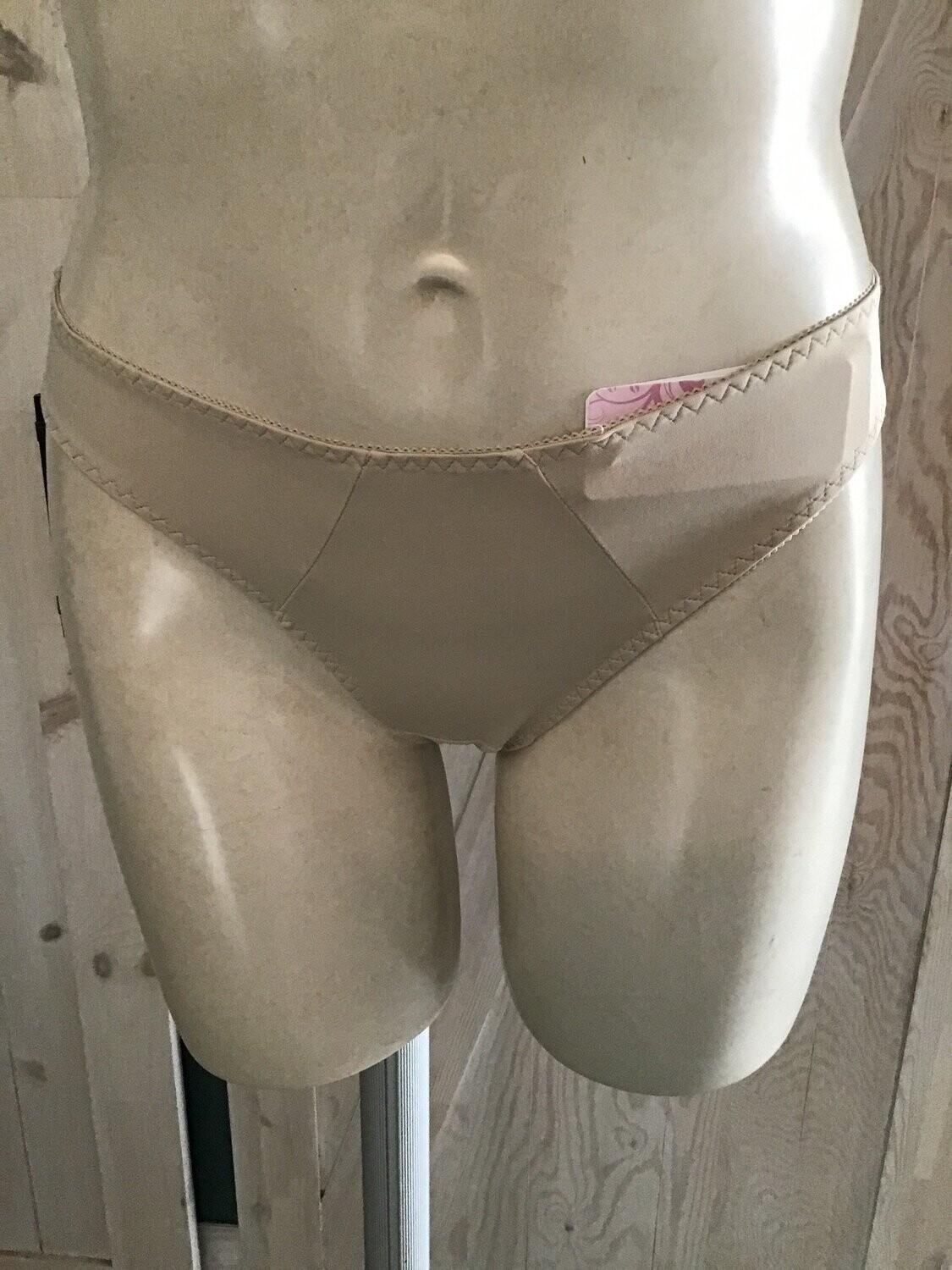 U0002 Bikini, Color: Fawn, Size: S