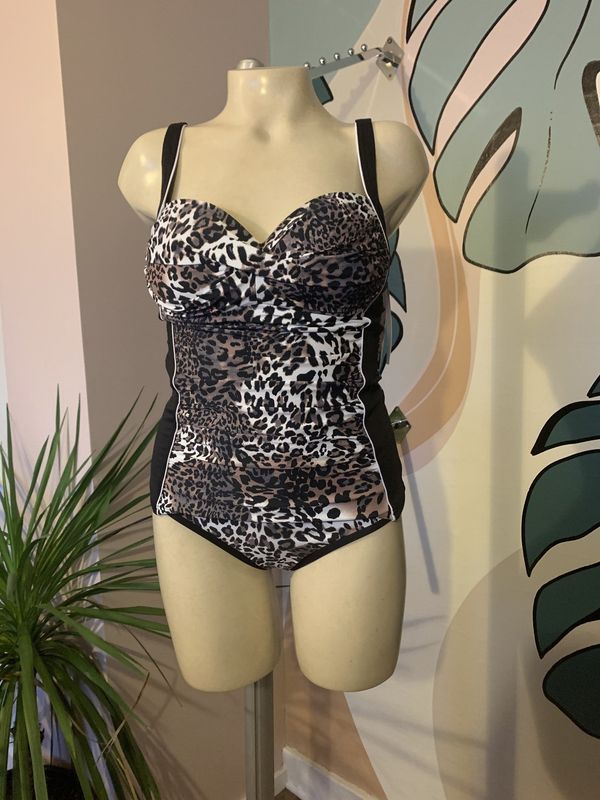 Sale 20CP210 Animal Print Tankini Set