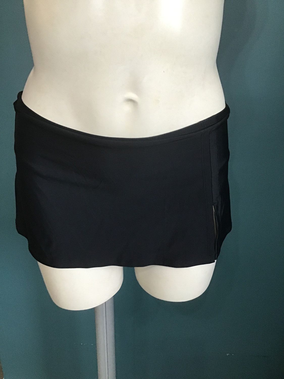 U9-BK Swim Shorts