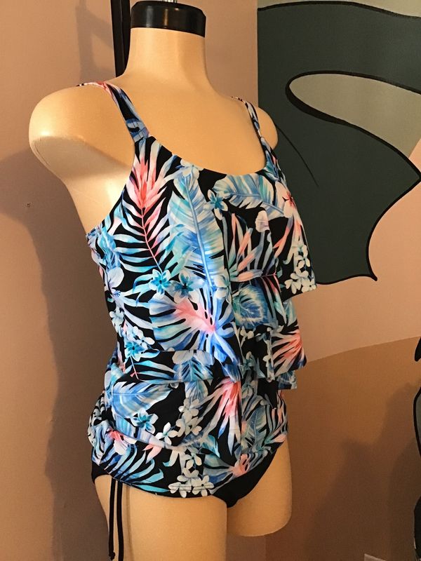 T9-303 Tankini Layered Front AOP