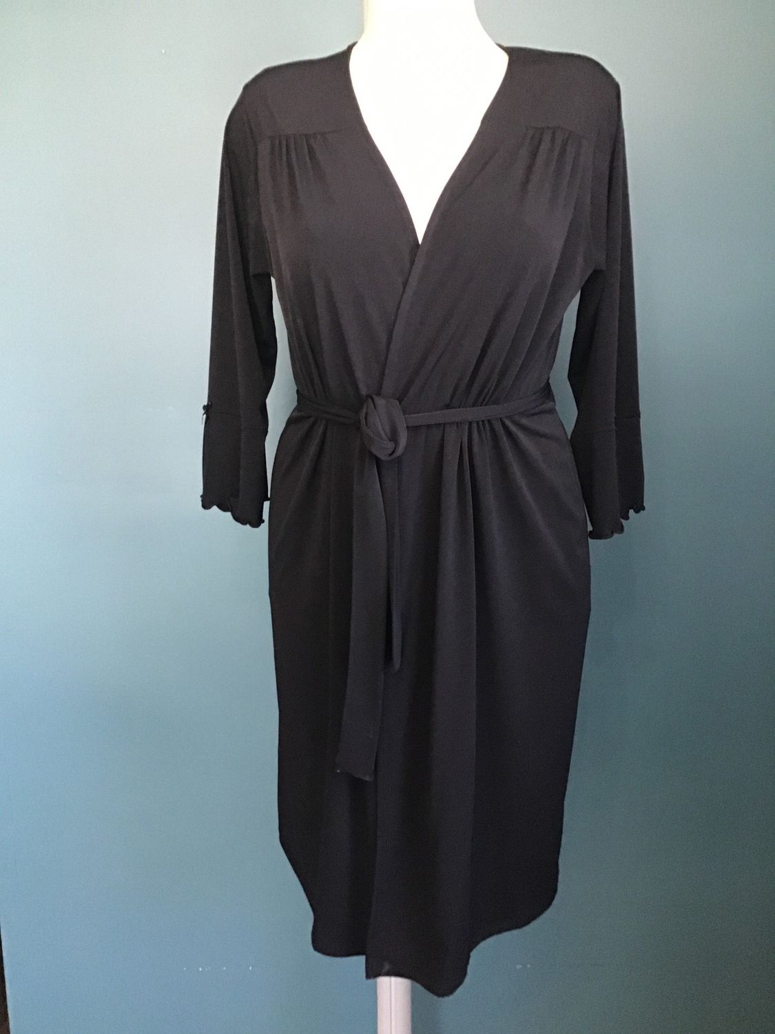 4869 Robe