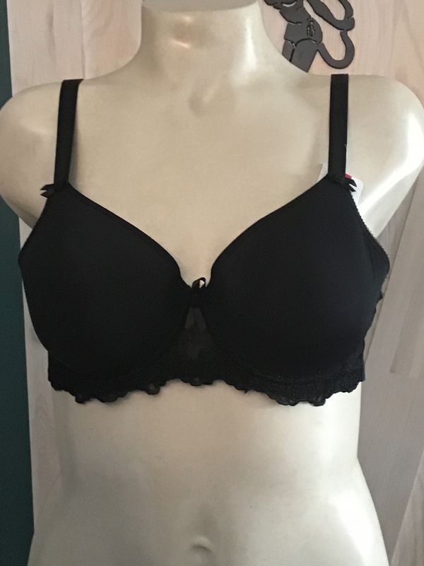 B1812 Black