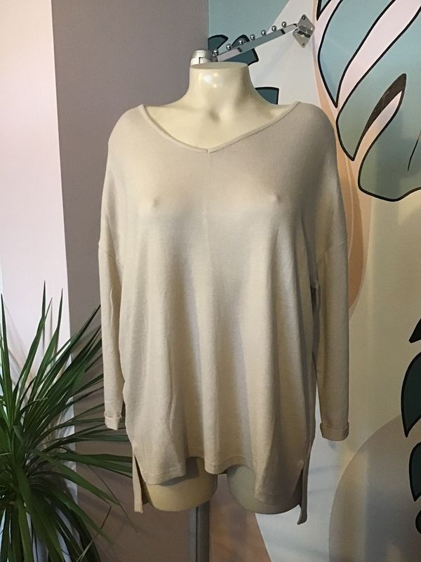 Sale CET3952 Rayon Soft Knit V Neck