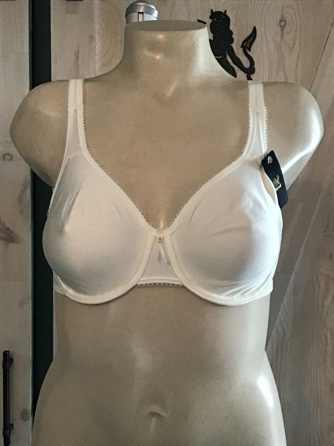 855192 , Color: IVORY, Size: 34C