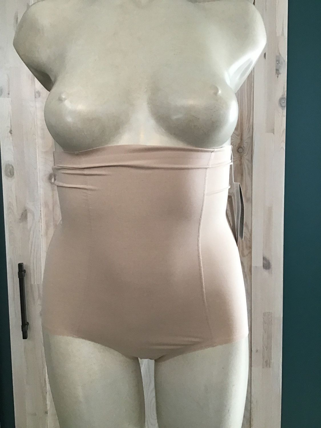 808330 Hi-Waist Brief, Color: Nude, Size: S