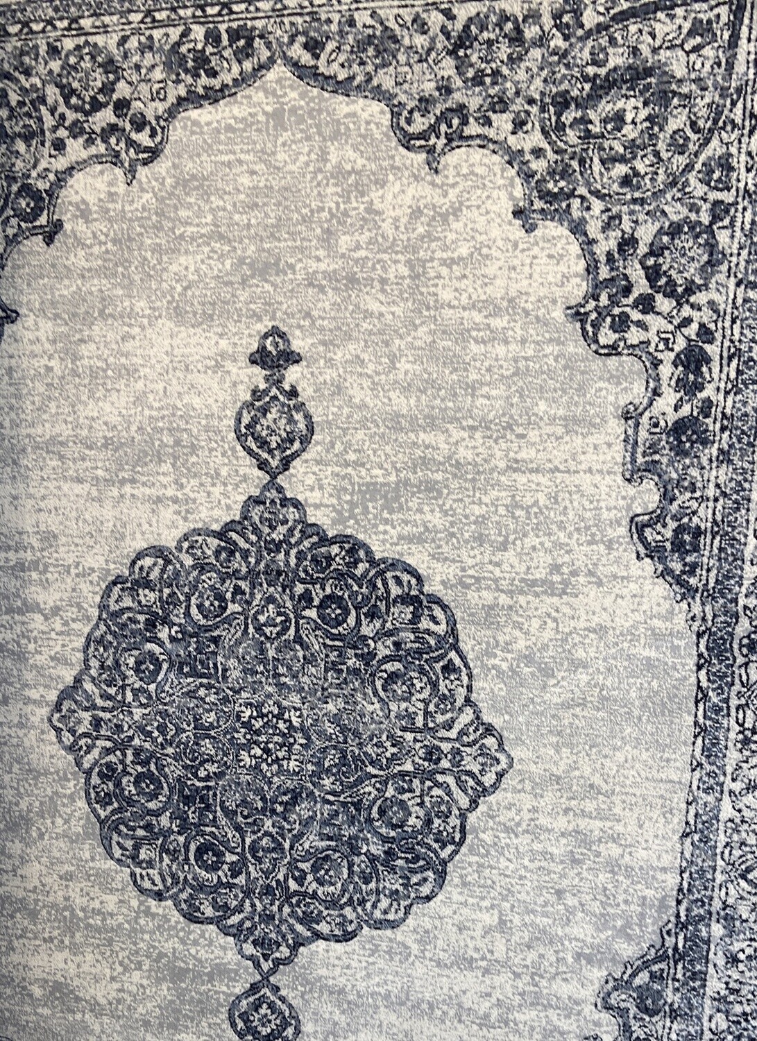 Stevens Omni Bellini / 5x8 Area Rug