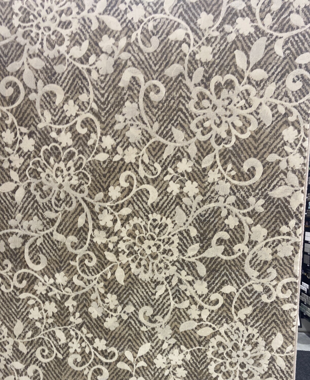 Stevens Omni Bellini Brown Flowers / 5x8 Area Rug