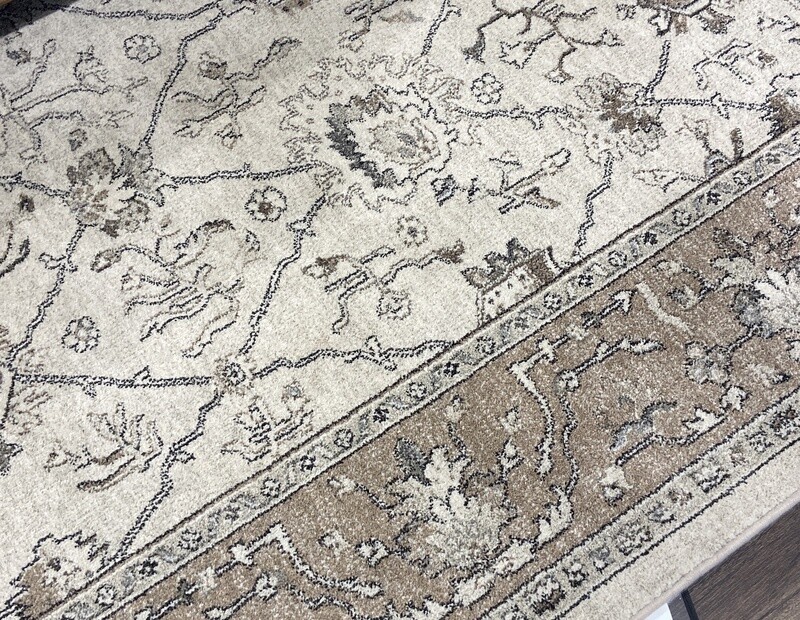 Stevens Omni Ferrahan / 7x10 Area Rug