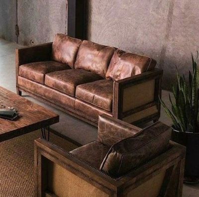 Sofas/Sectionals