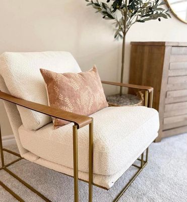 Accent Chairs