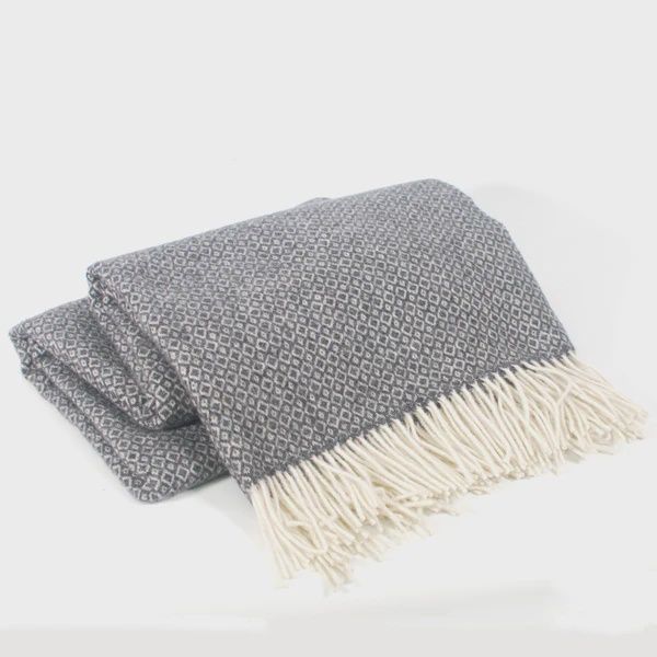 Lena Throw 55x78, Colour: Medium Grey