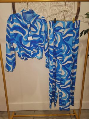 Naxos &quot;Jumpsuit&quot;