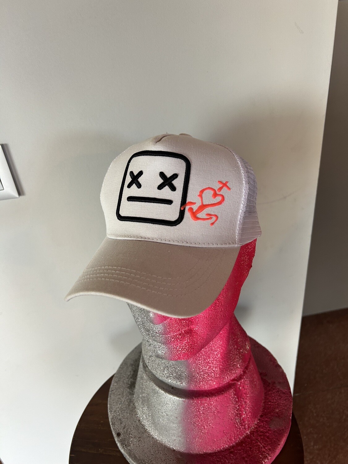 100 limited edition Cap unisex