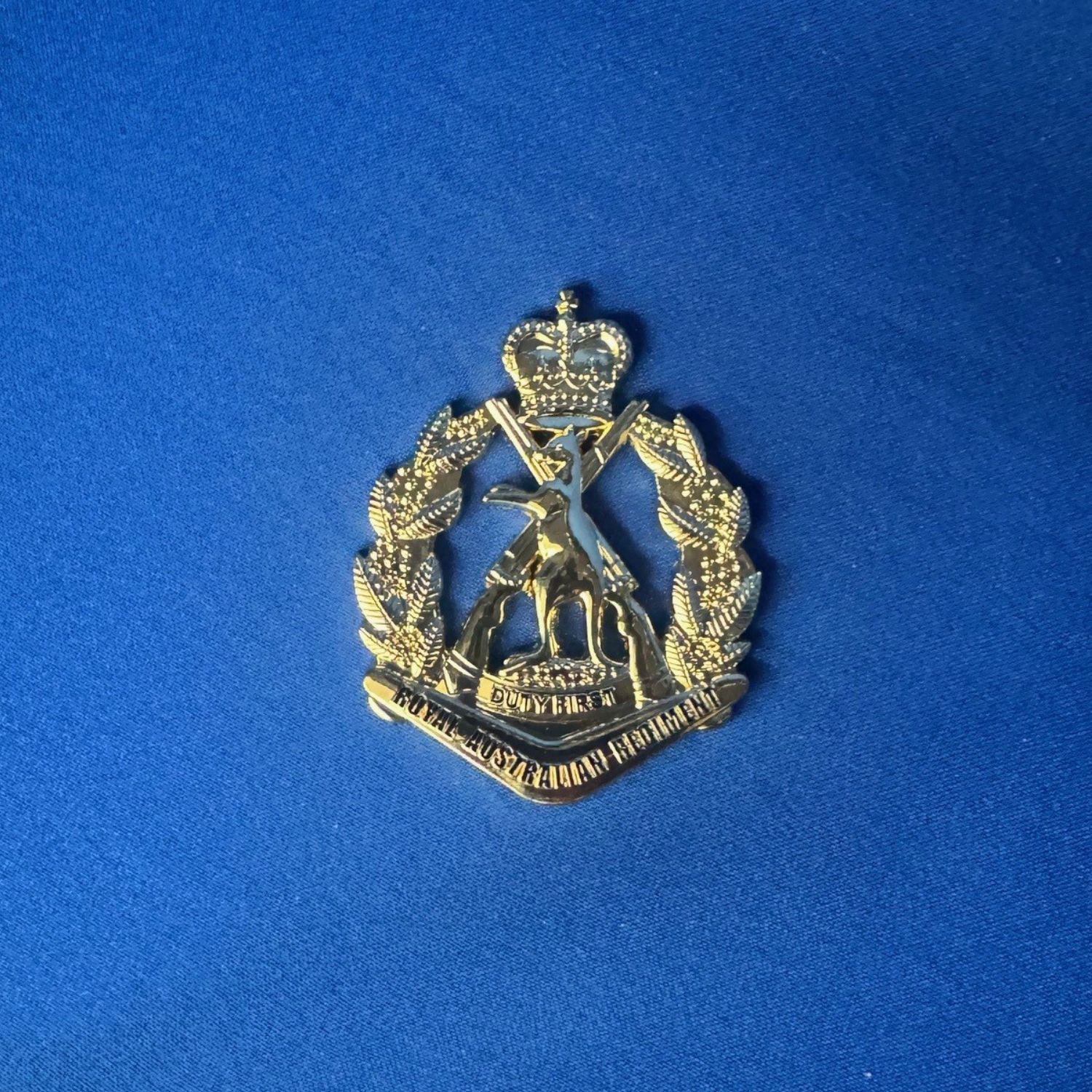 Gold Skippy Badge Spin Cast 75x58mm