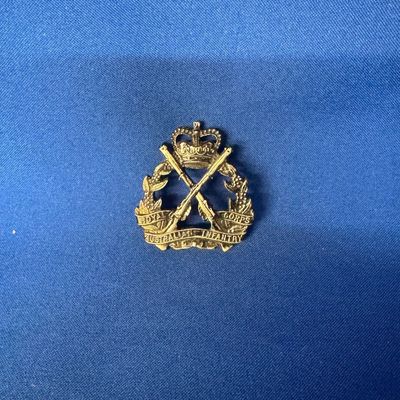 Royal Australian Infantry Corps Gold Badge 50x46mm