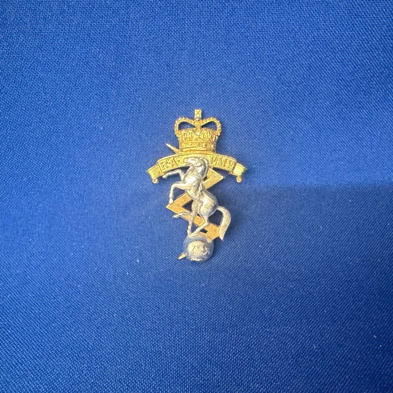 RAEME Badge Silver Gold 46x30mm