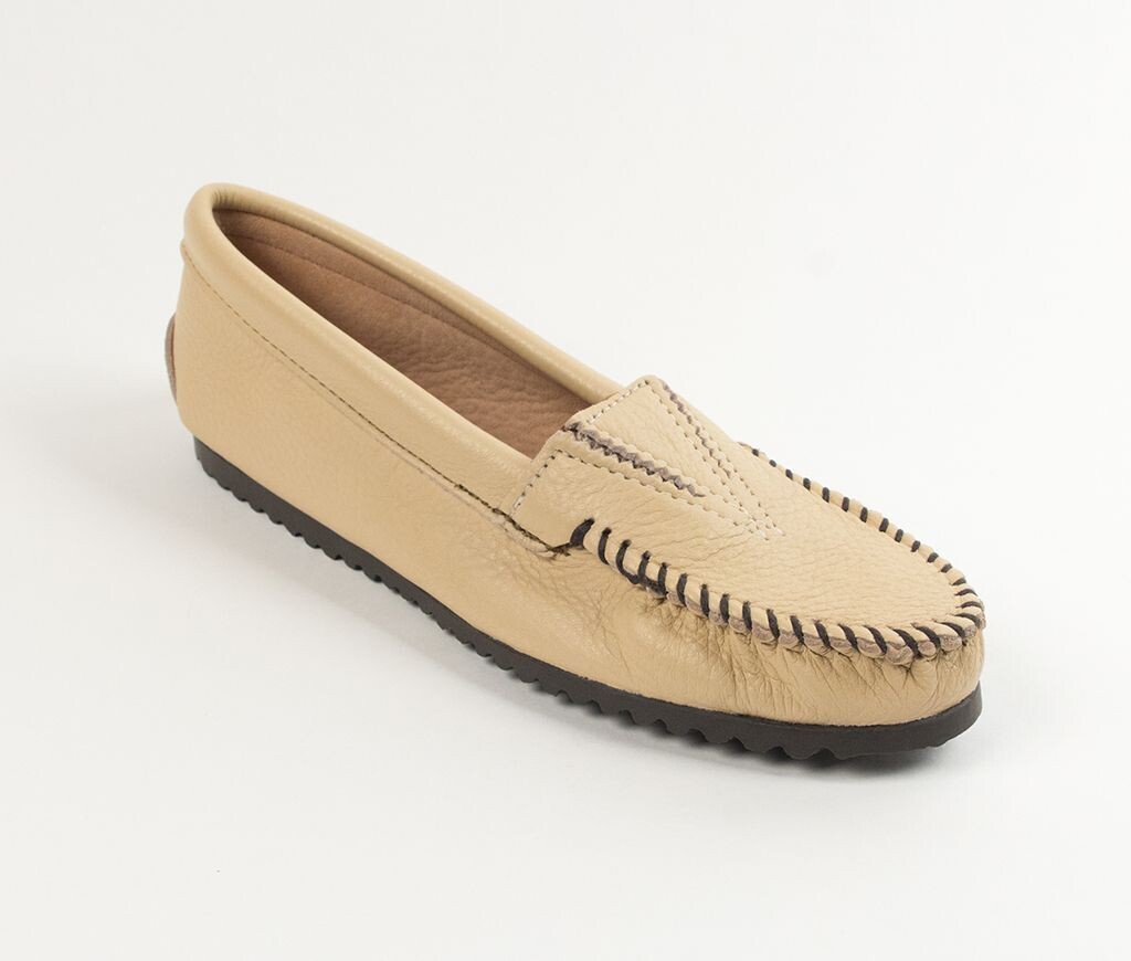 Minnetonka Womens Deerskin Gore Front