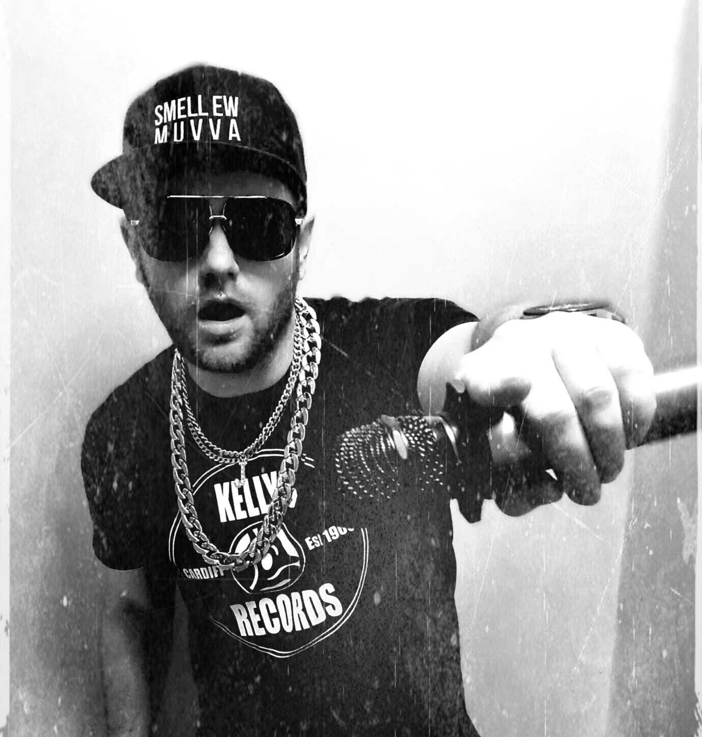 The &#39;Smell Ew Muvva!&#39; Snapback Hat
